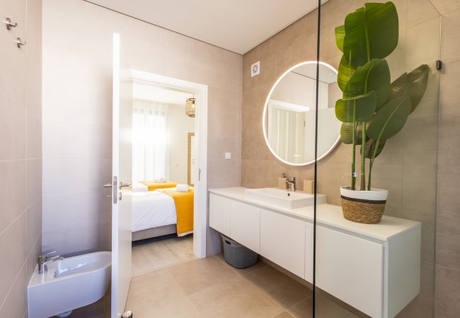 Villa in São Martinho do Porto - Villa Olivia  Villa in São Martinho do Porto - Villa Olivia