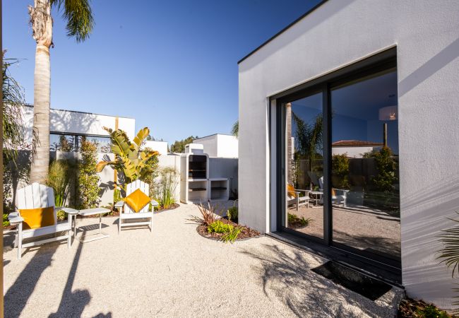 Villa in São Martinho do Porto - Villa Olivia  Villa in São Martinho do Porto - Villa Olivia