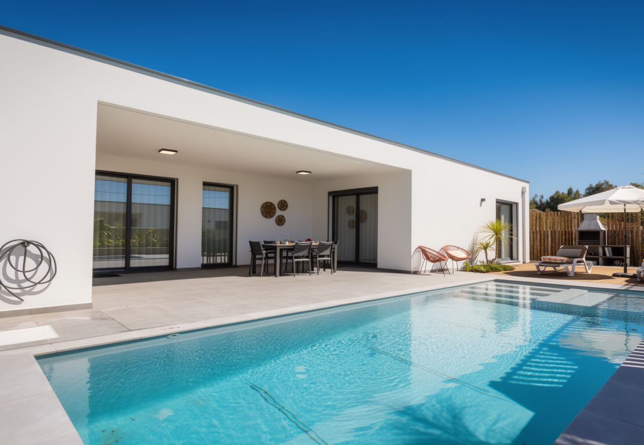 Villa in São Martinho do Porto - Villa Mariana