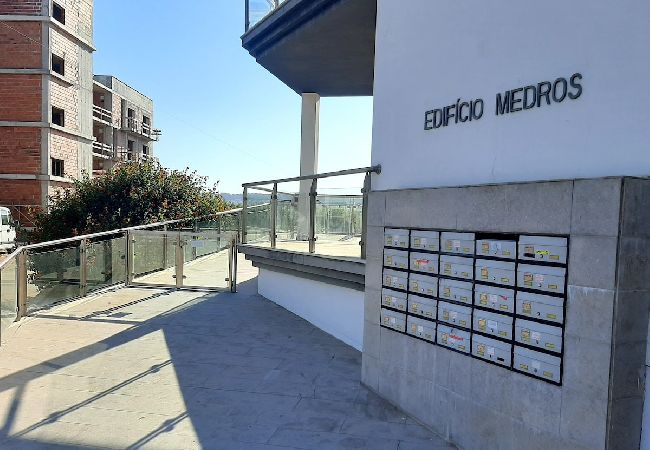 Appartement à São Martinho do Porto - Estrela do Mar - Com vista para a piscina 