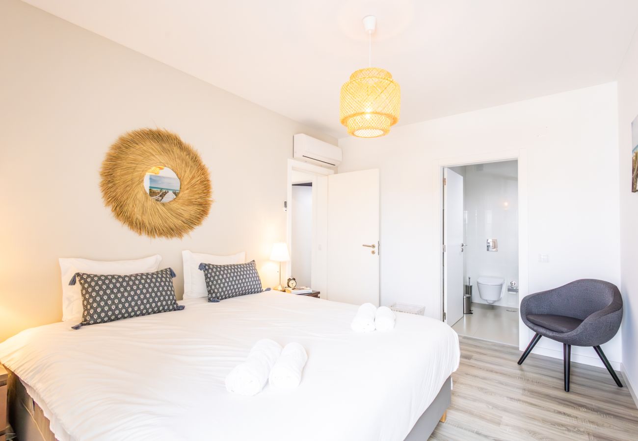 Appartement à São Martinho do Porto -  Sol e mar T3 - Apartamento Moderno!